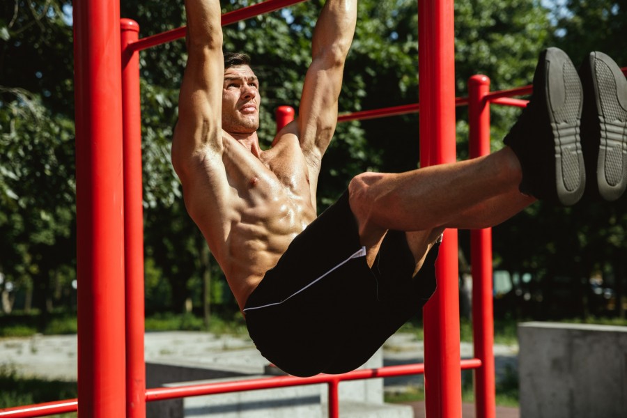 Le street workout, une pratique économique et accessible