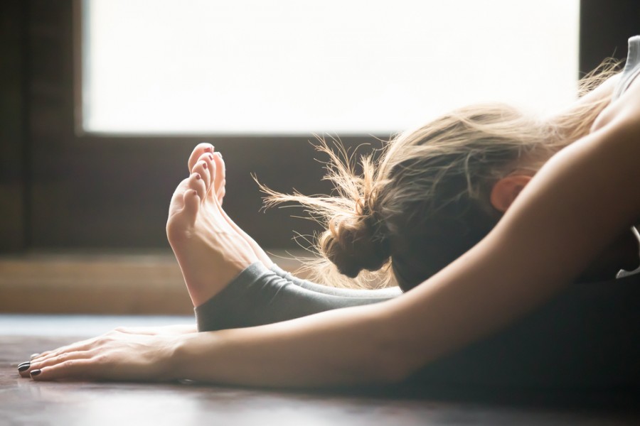 Pourquoi choisir le vinyasa yoga pour votre routine de fitness ?